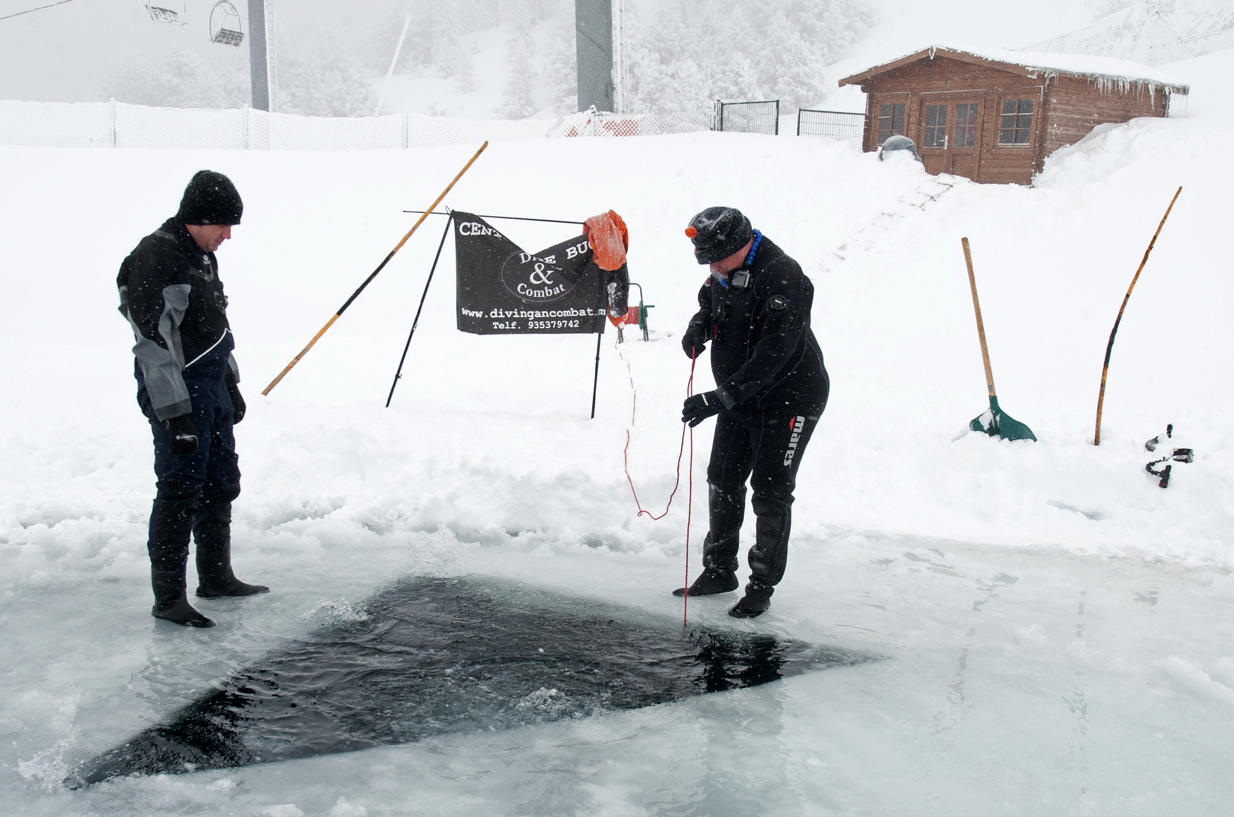 Plongée sous la glace au Port Ainé