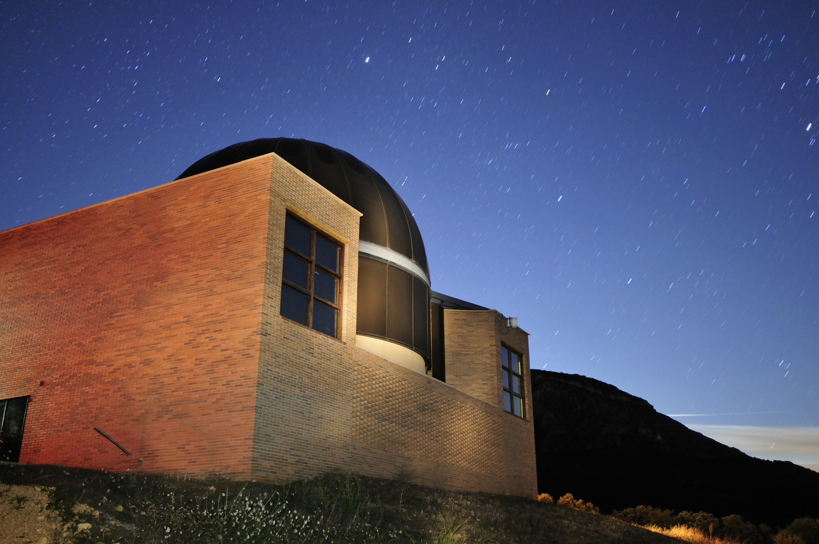 Observez les étoiles au Parc Astronomic de Montsec