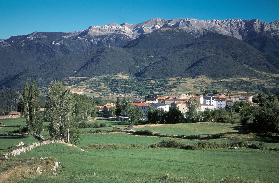 Vue sur la Serra del Cadí qui surplombe la vallée de Prullans.