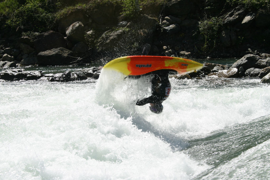 Kayak Free Style - c photo Flikr