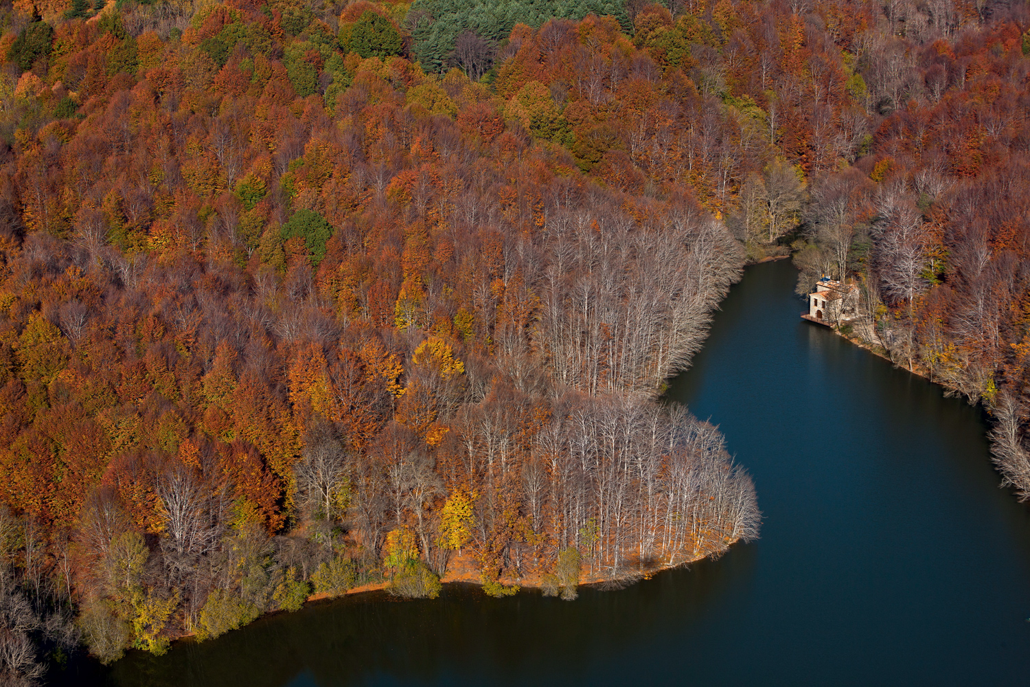 Les couleurs du PN du Montseny © Yann Arthus Bertrand / Altitude