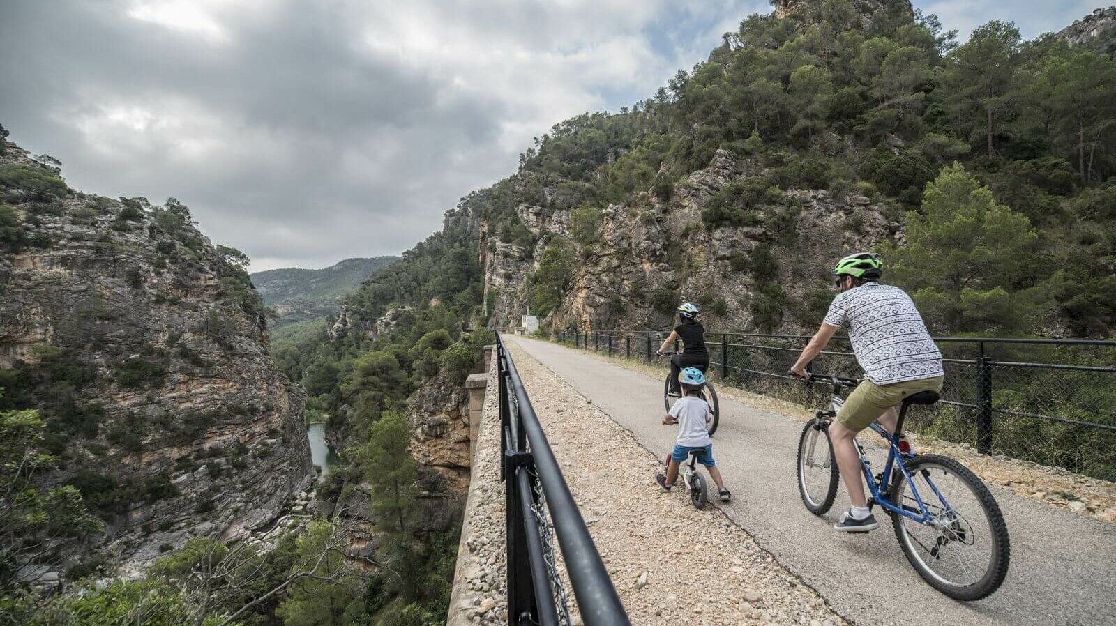 Voies Vertes Cyclo Ebre Catalogne - Copyright : Patronat de Turisme de la Diputació de Tarragona - Terres de l'Ebre