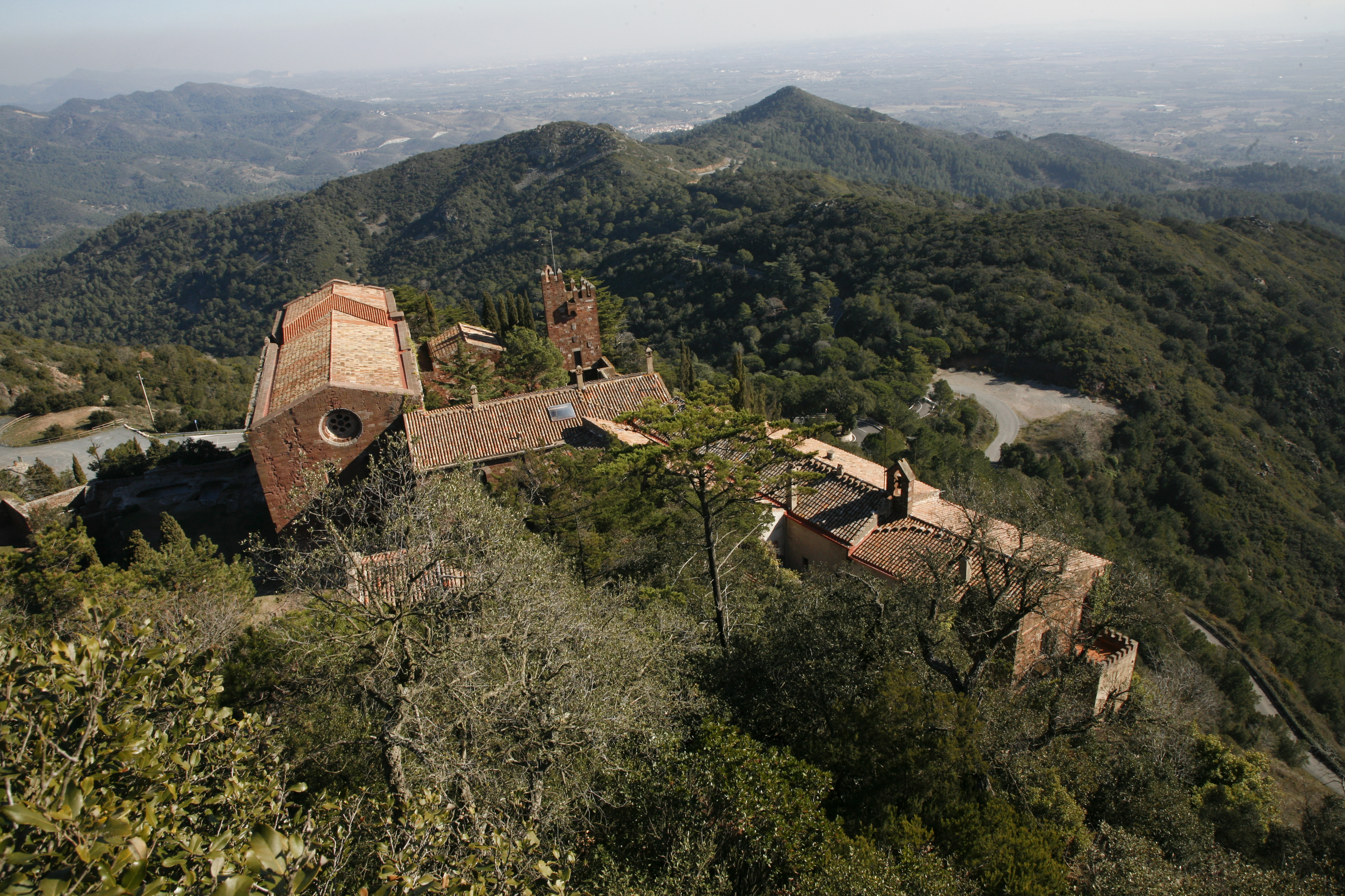 Château monastère Escornalbou à Riudecanyes