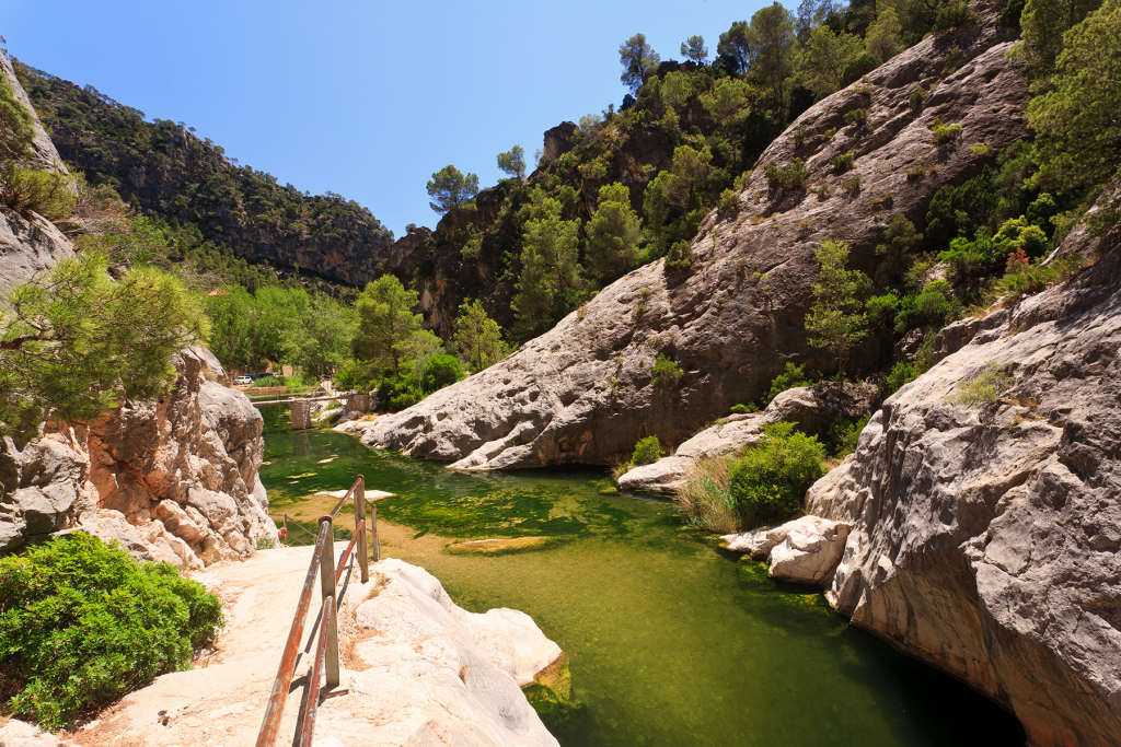 Piscines naturelles de la Fontcalda, dans les Terres de l'Ebre