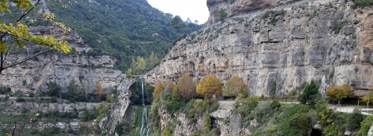 13a---Cascada-a-Sant-Miquel-del-Fai-©-Daniel-Julian-Rafols