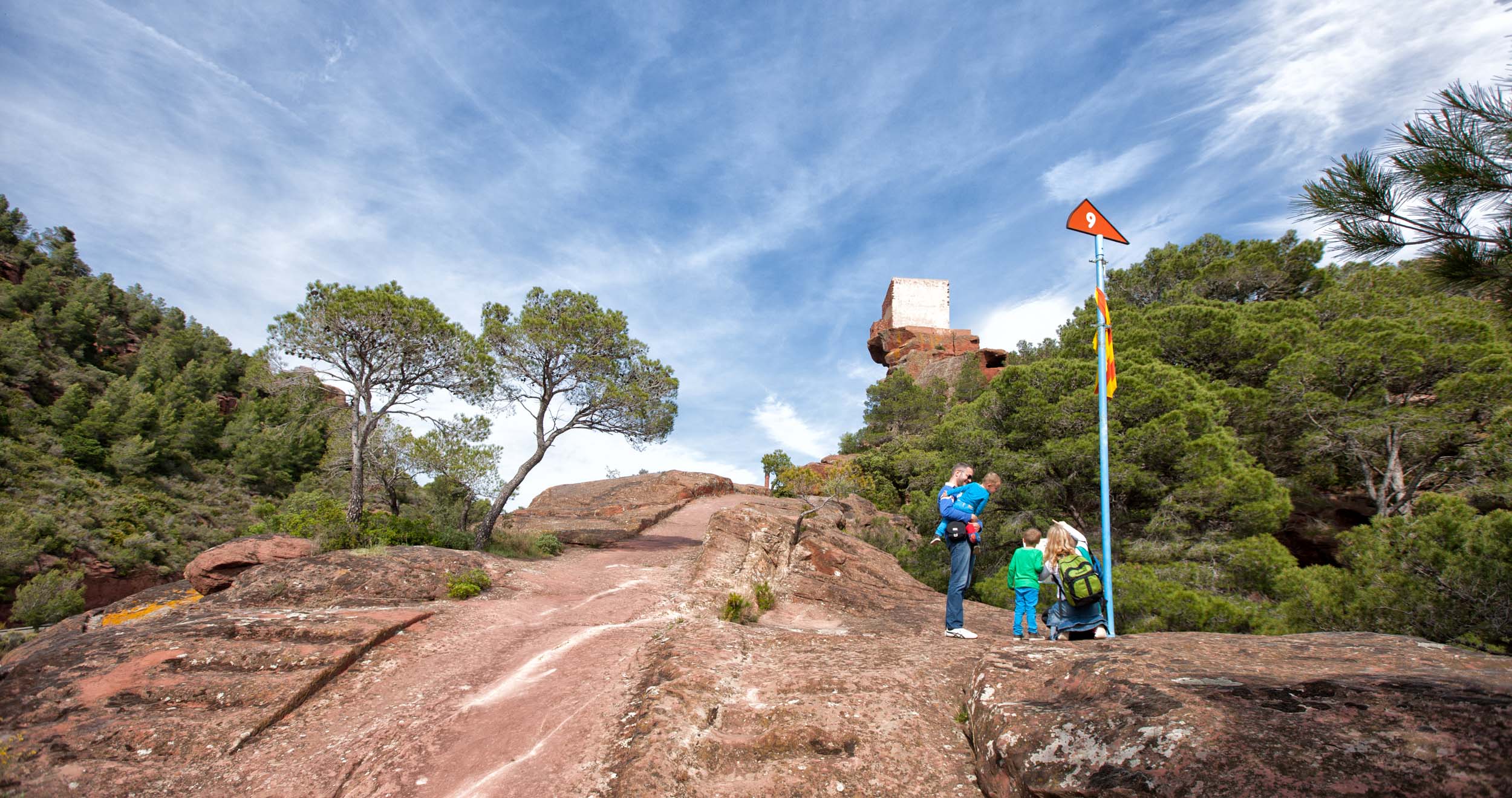 Mon Roig del Camp Santuaire de la Mare de Déu de la Roca 