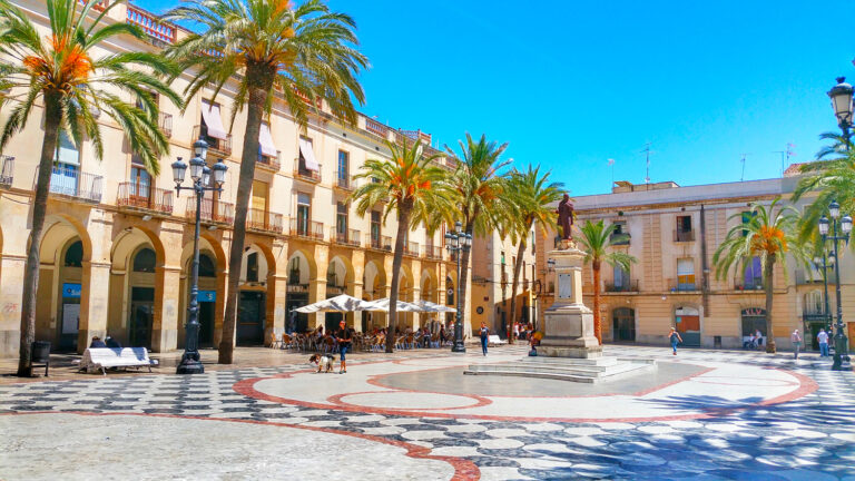 Vilanova I La Geltrú - Plaça de la Vila © Ajuntament de Vilanova i la Geltrú