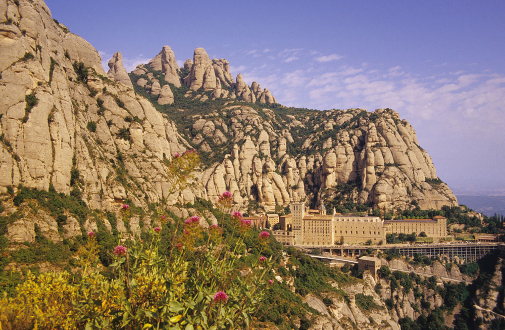 Monestir-de-Montserrat-©-Arthur-Friedrerich-Selbach