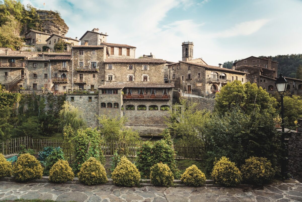 Vue du village de Rupit (Catalogne)