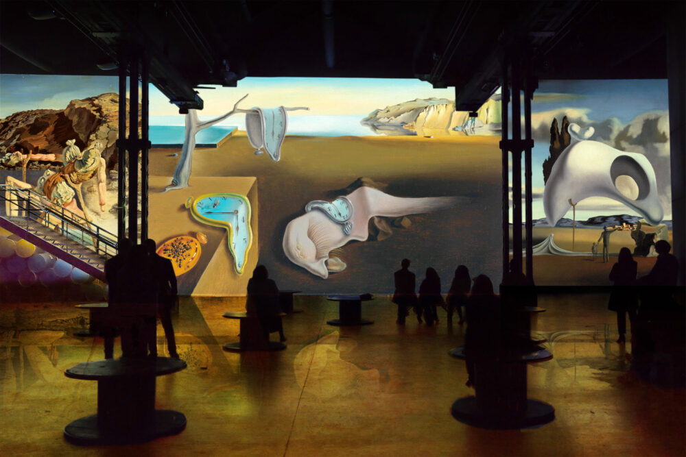 Dali Et Gaudi A L Atelier Des Lumieres Un Haut Lieu De L Art Catalan