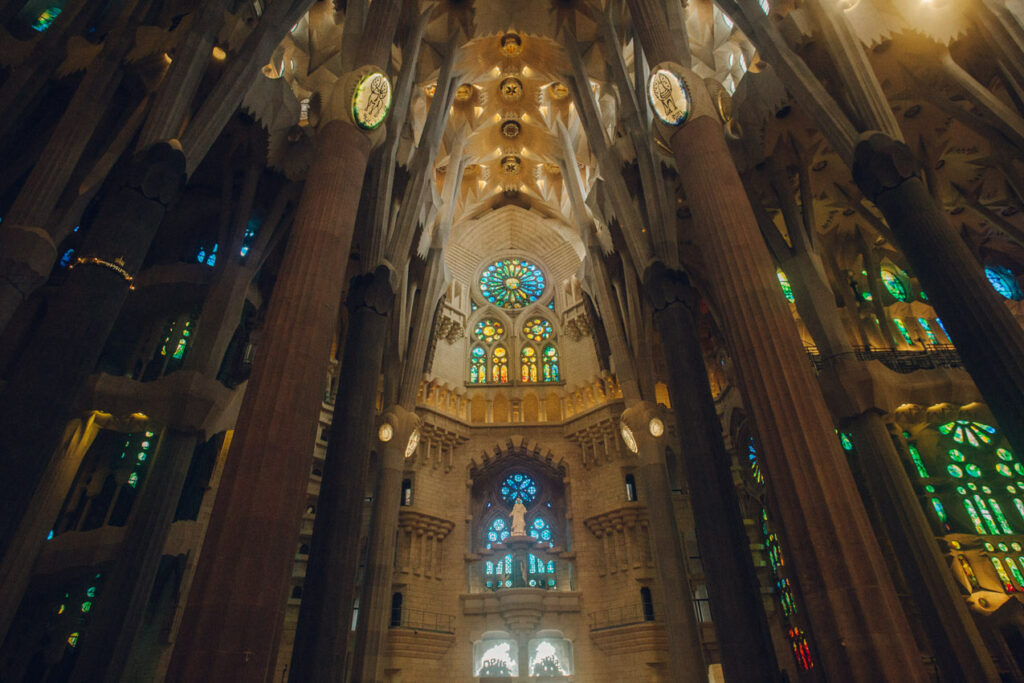 Sagrada Familia Oeuvre De Gaudi