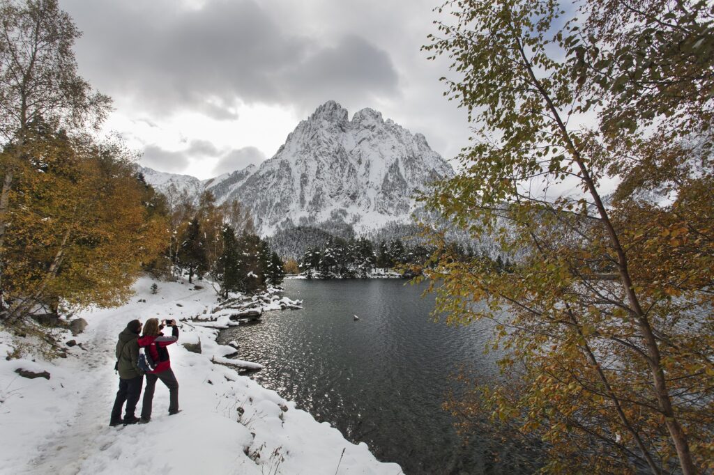 Parc Nacional D'aigüestortes I Estany De Sant Maurici