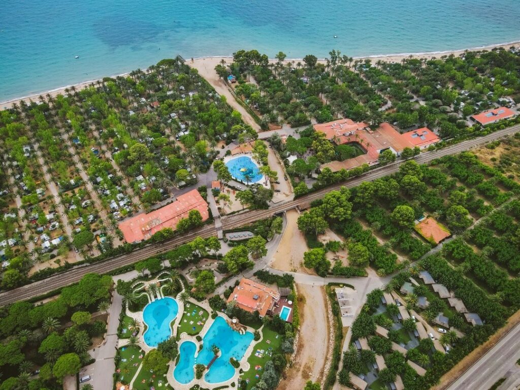 Playa Montroig Resort
